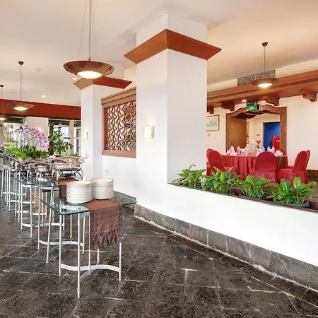Lumire Hotel & Convention Centre-3